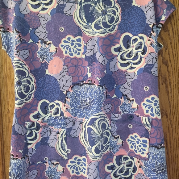 Tunic Top - Picture 2 of 7